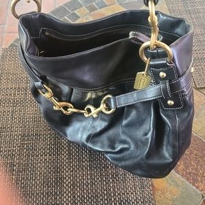 COACH Hamptons Belted Hobo Shoulder Bag No H05S-8B15 Black Leather and Brass